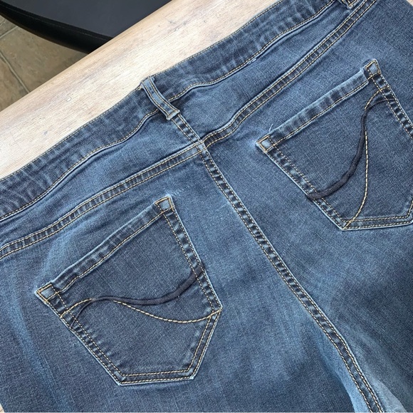 Lane Bryant Bootcut Jeans - Picture 6 of 14